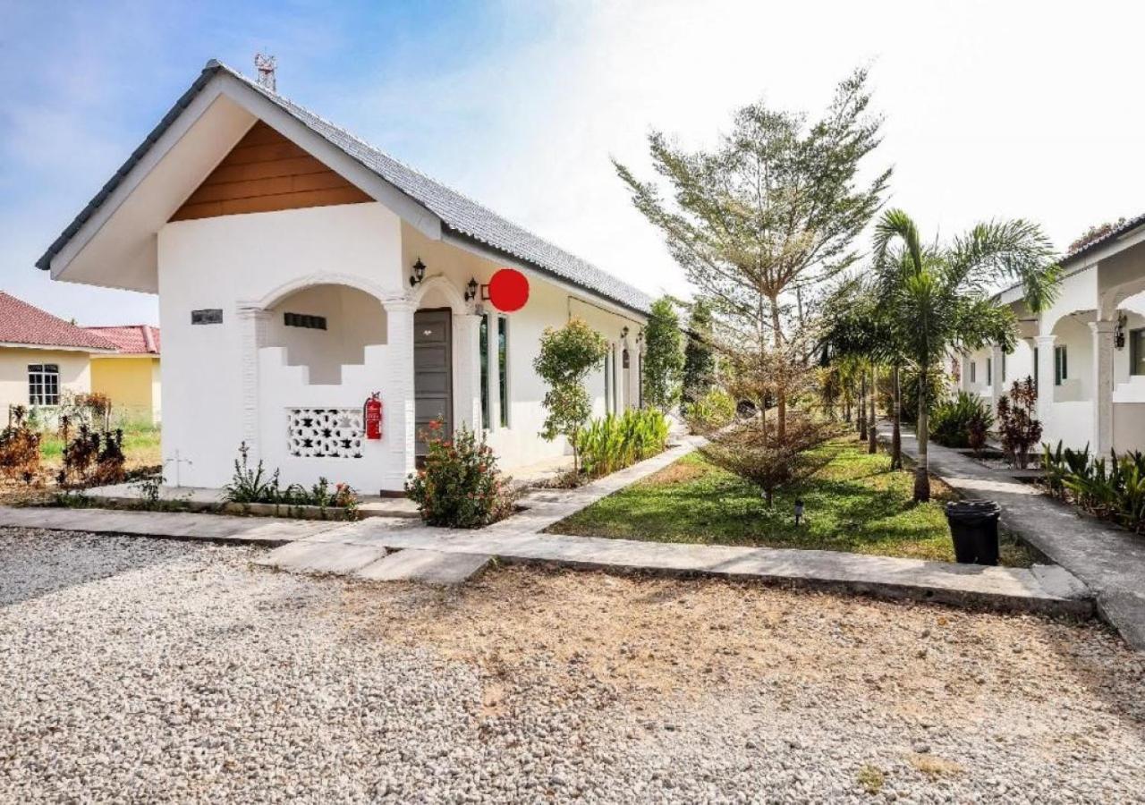 OYO 44028 Alpha Motel Pantai Cenang (Langkawi) Exterior foto