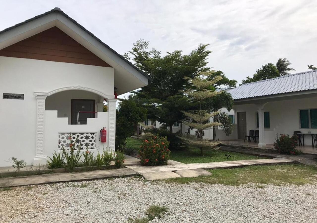 OYO 44028 Alpha Motel Pantai Cenang (Langkawi) Exterior foto