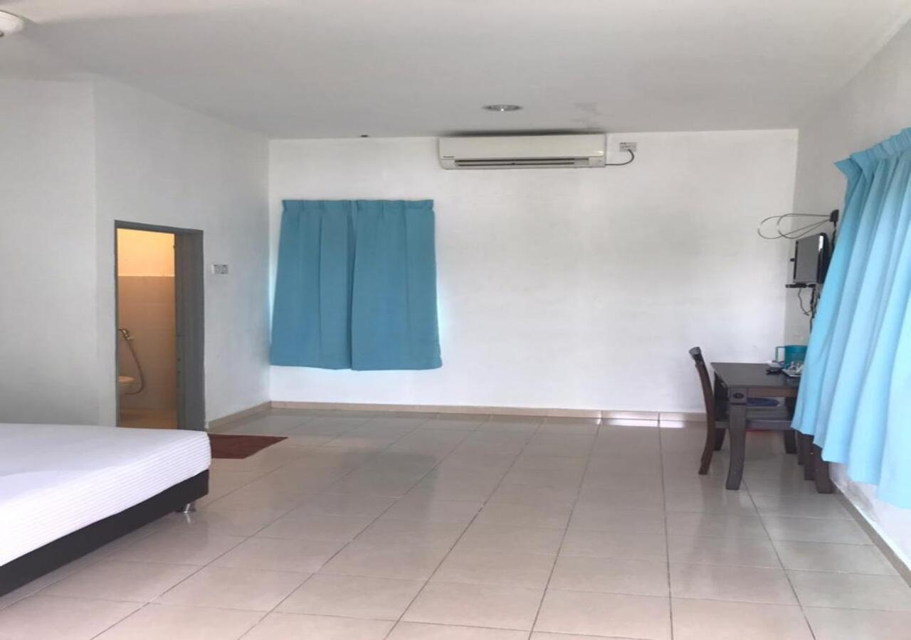 OYO 44028 Alpha Motel Pantai Cenang (Langkawi) Exterior foto
